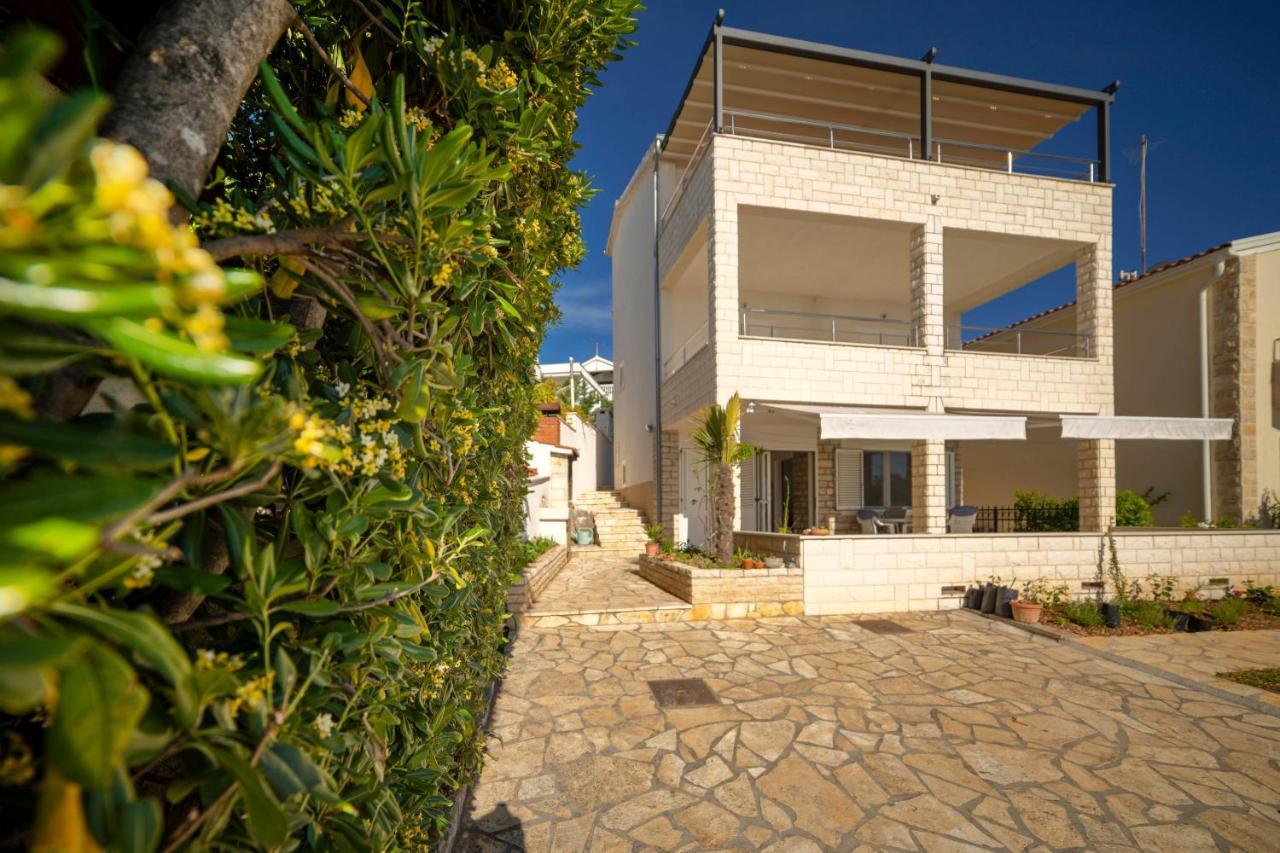 Apartment Busac Zaboric Ngoại thất bức ảnh