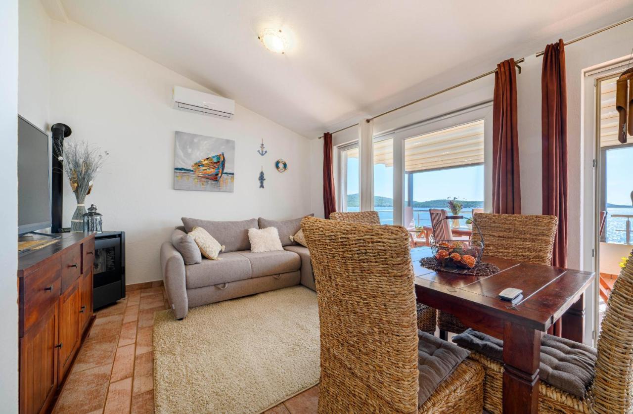 Apartment Busac Zaboric Ngoại thất bức ảnh